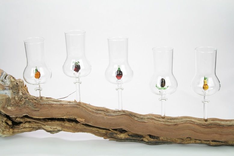 Grappaglas zum Stecken mit Frucht