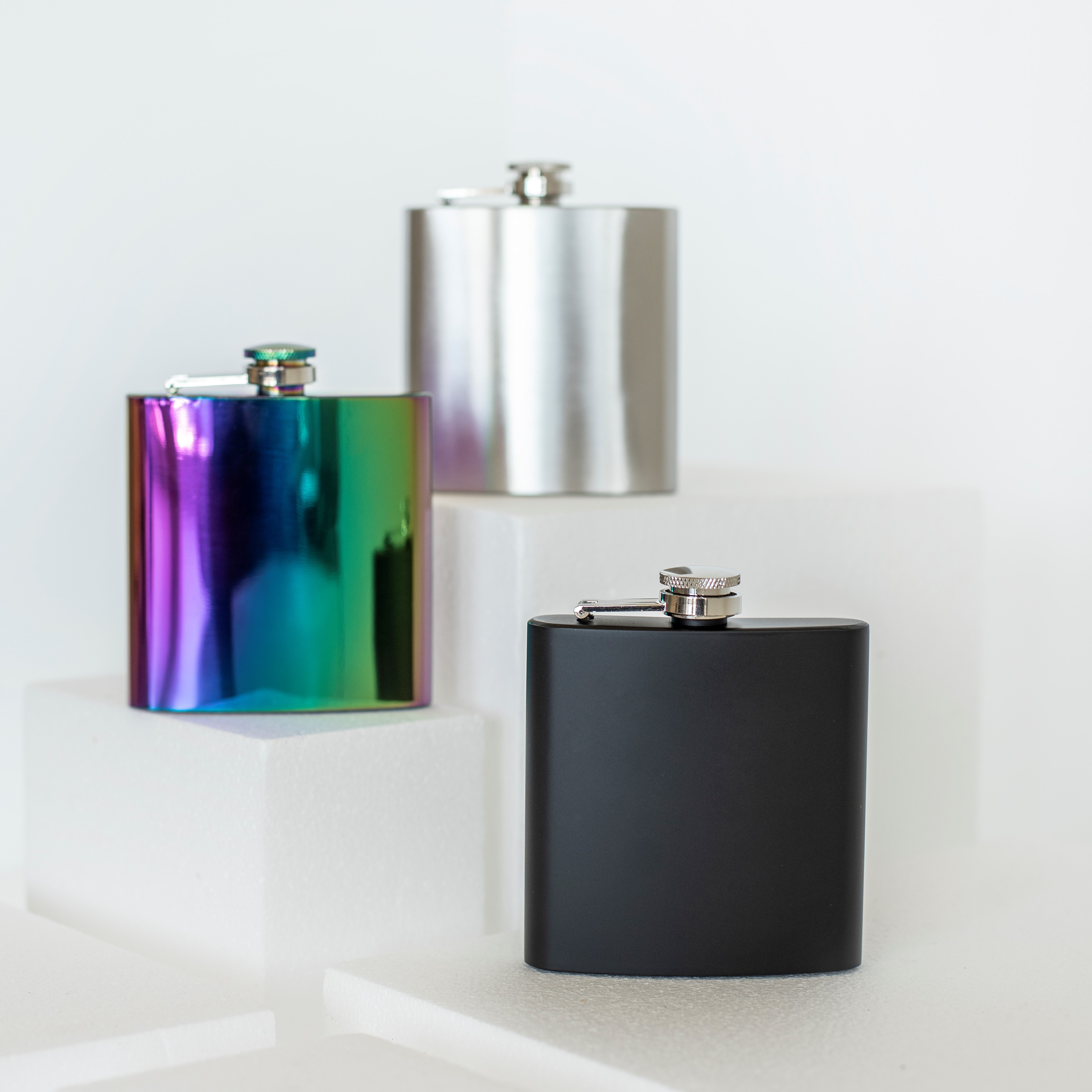 Edelstahlflachmann modern